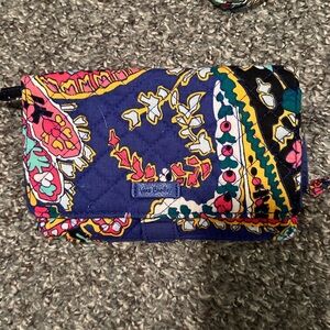 Vera Bradley Small Multicolor Quilted Women's Crossbody Bag / Wallet